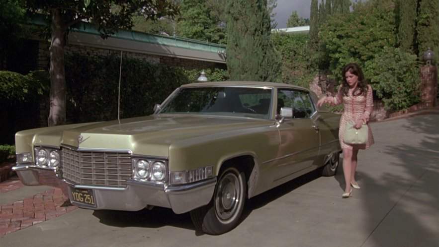 Cadillac Coupe DeVille