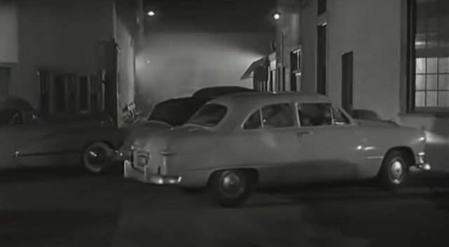 Ford De Luxe
