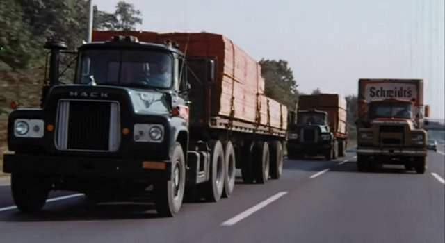 Mack R-Series