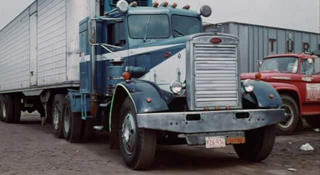 Peterbilt 351