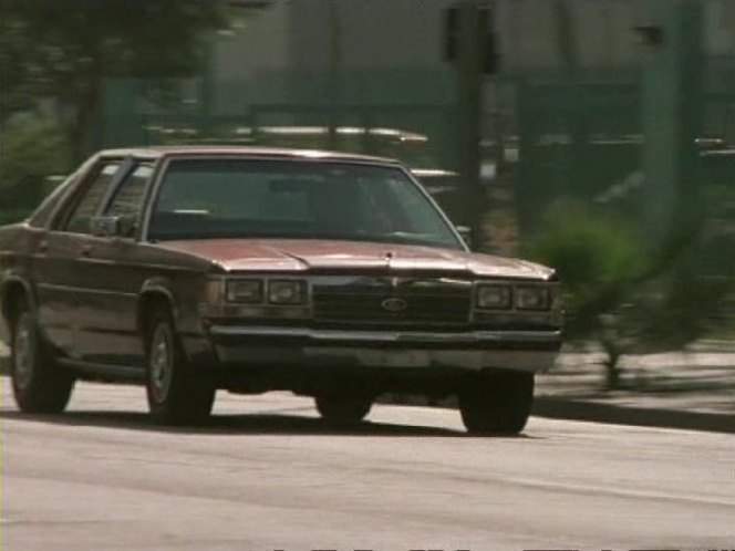 Ford LTD Crown Victoria