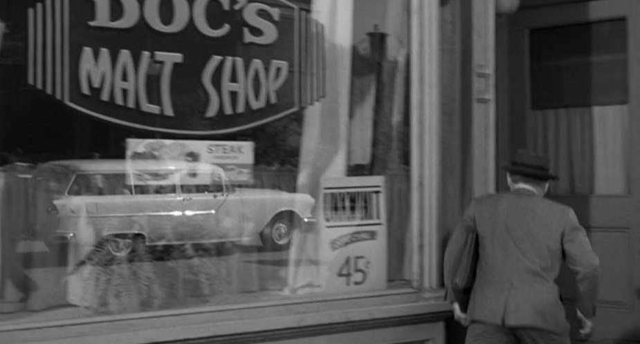 Pontiac Chieftain 860 Station Wagon