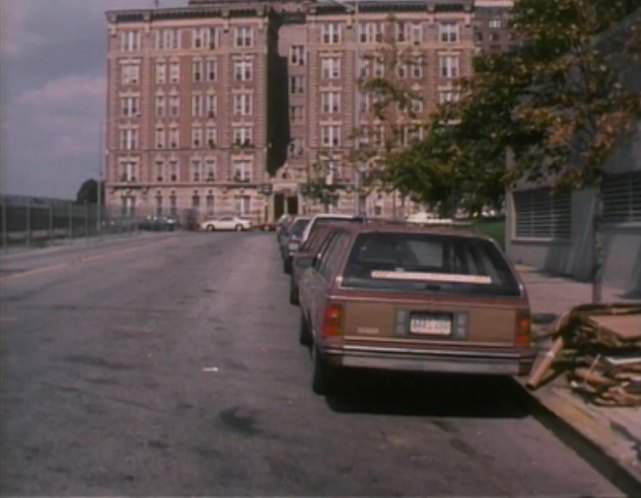 Oldsmobile Cutlass Cruiser