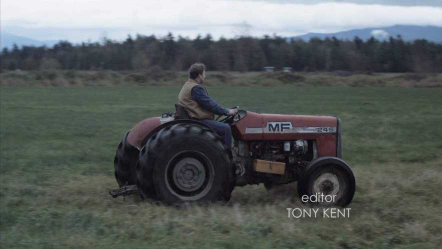 Massey Ferguson 245