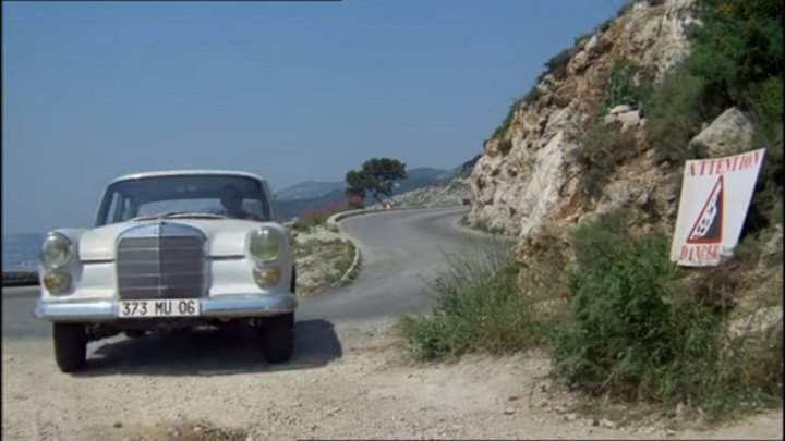 Mercedes-Benz 200
