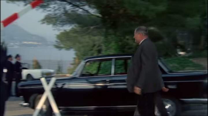 Peugeot 404