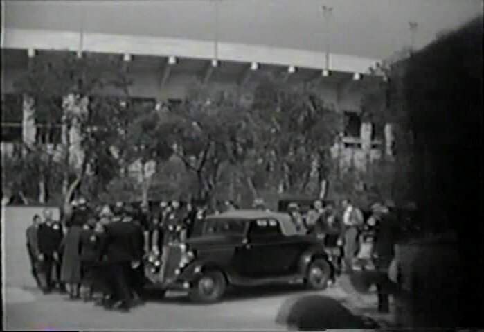 Ford V8 De Luxe