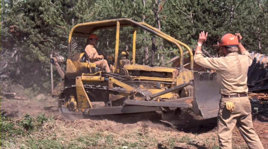 Caterpillar D4