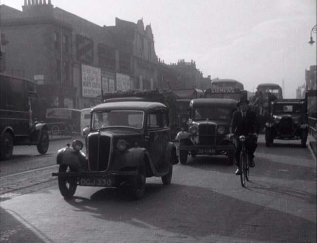 Morris Light Van