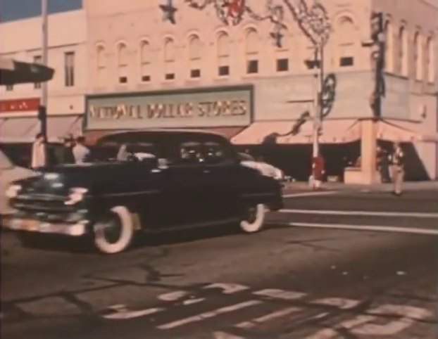 Plymouth De Luxe