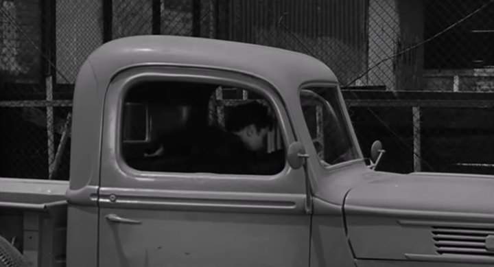 Ford 1-Ton Pick-Up
