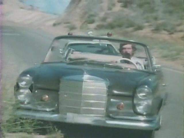 Mercedes-Benz 220 SE Convertible