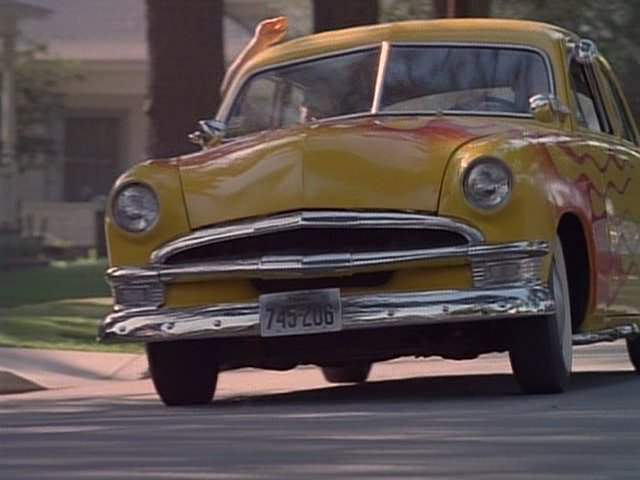 Ford Custom De Luxe