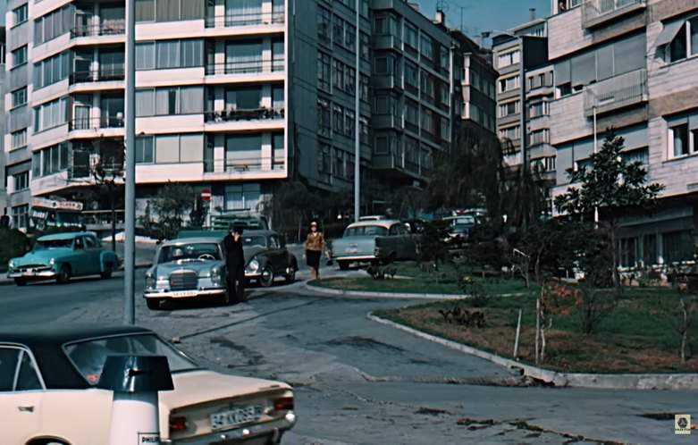 Dodge Kingsway