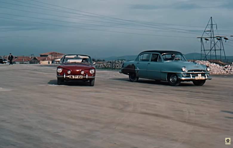 Plymouth Savoy