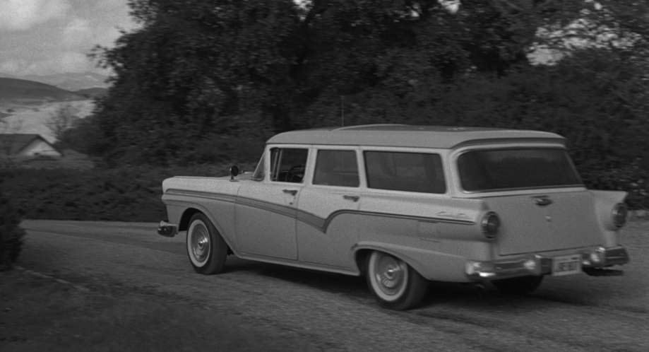 Ford Country Sedan