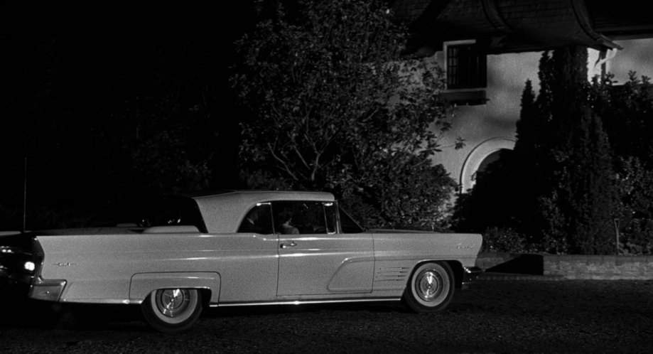 Lincoln Continental Mark V
