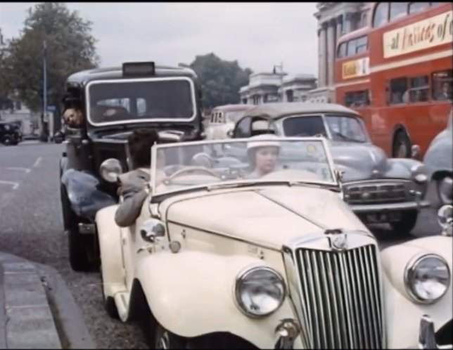 Morris Minor Tourer