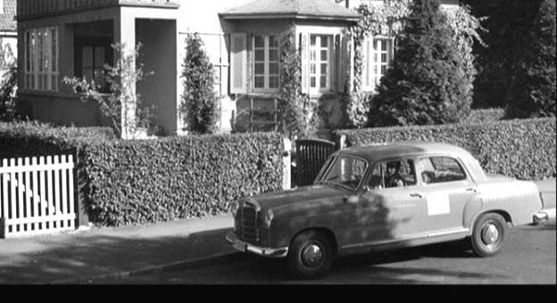 Mercedes-Benz 180