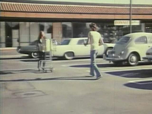 Volkswagen De Luxe Sedan