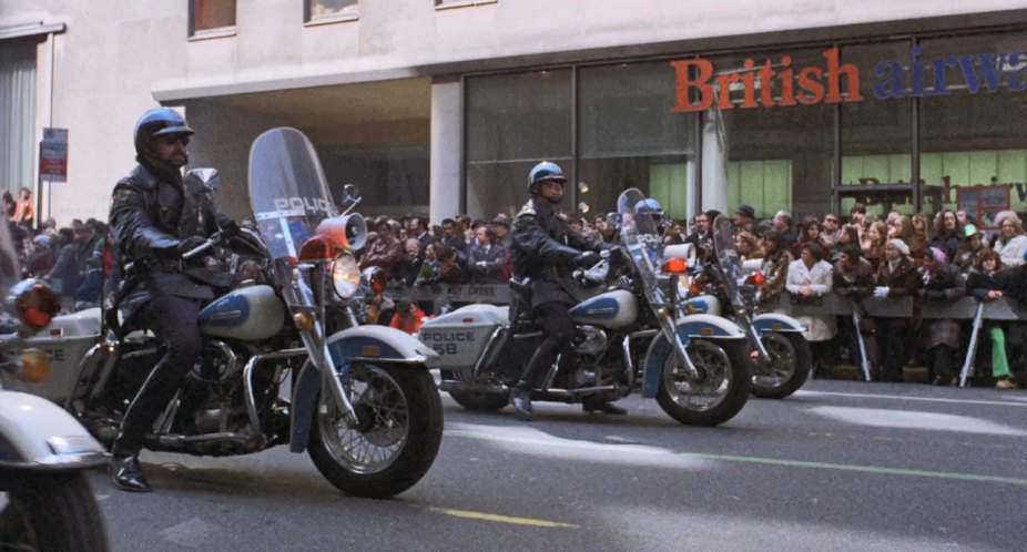 Harley-Davidson FLHP Electra Glide