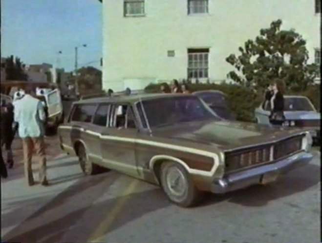 Ford Country Squire