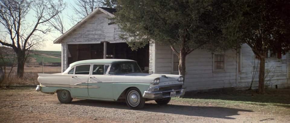 Ford Custom 300