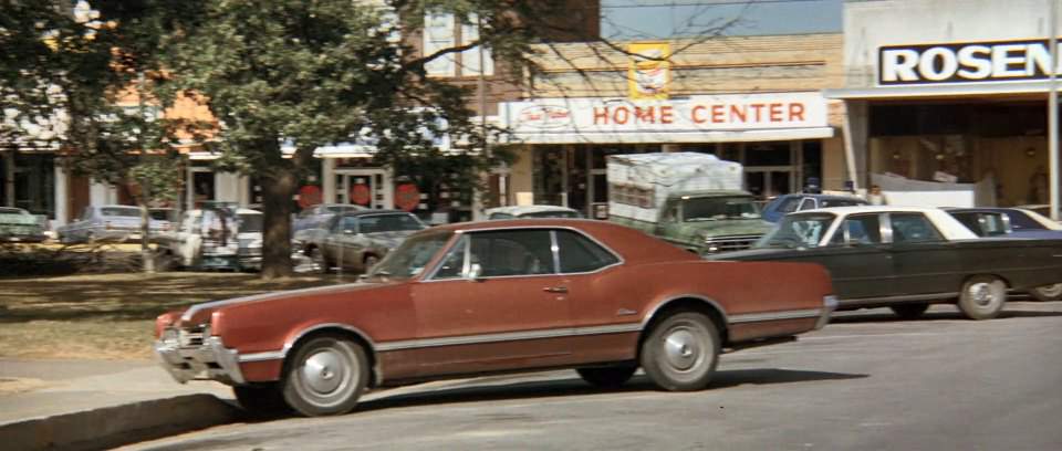 Oldsmobile Cutlass