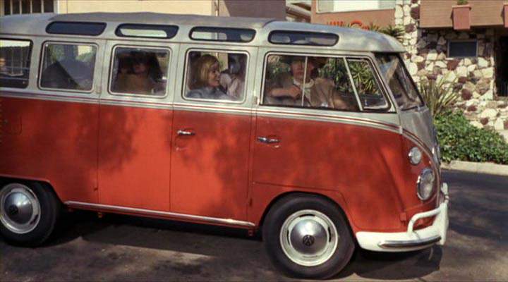 Volkswagen De Luxe Station Wagon T1