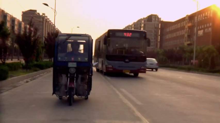 Huanghai DD 6129 S 05