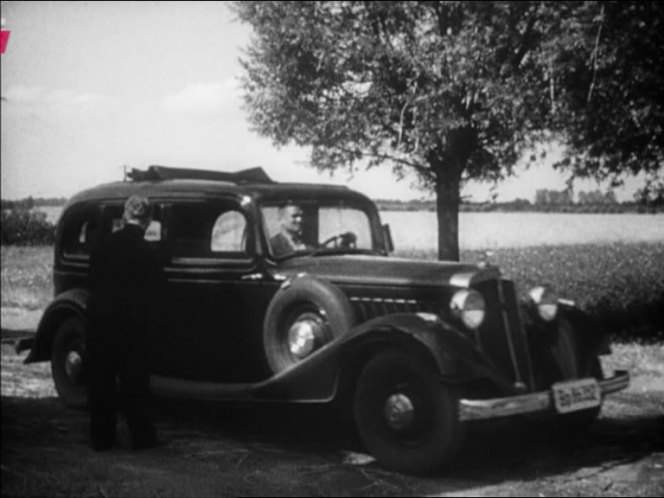 1934 Horch 830 Pullman-Limousine in Der Blaufuchs
