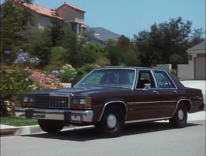 Ford LTD Crown Victoria