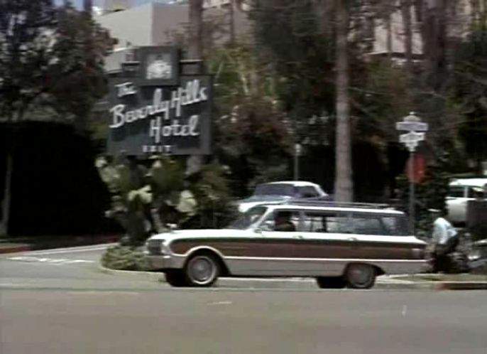 Ford Falcon Squire