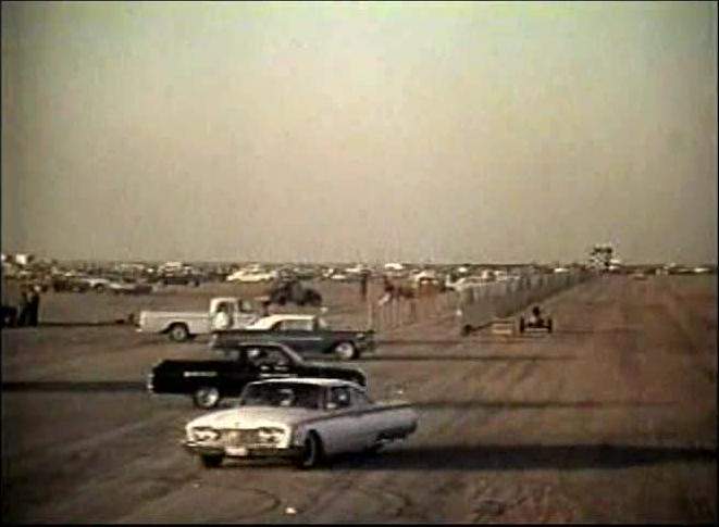 Ford Galaxie Starliner