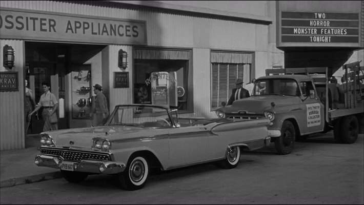 Ford Fairlane 500 Galaxie Sunliner