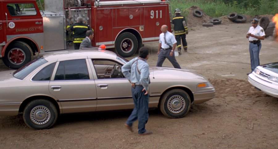 Ford Crown Victoria