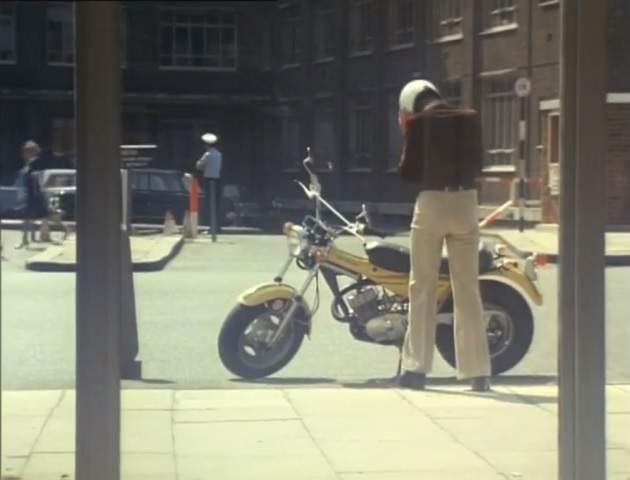 Suzuki RV 125 Tracker