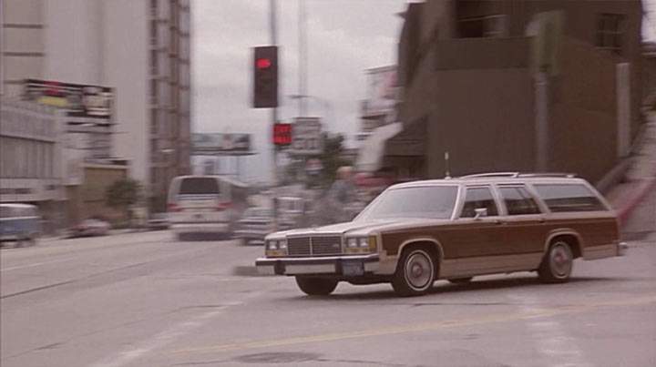 Ford LTD Country Squire