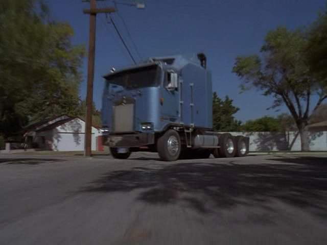 Kenworth K-100 Aerodyne