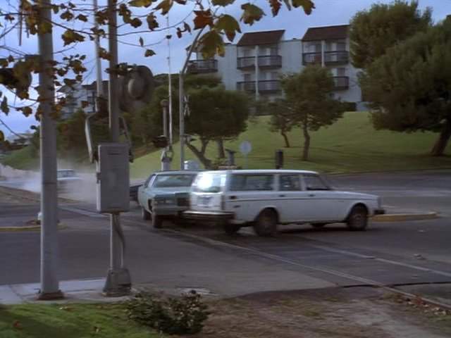 Volvo 245