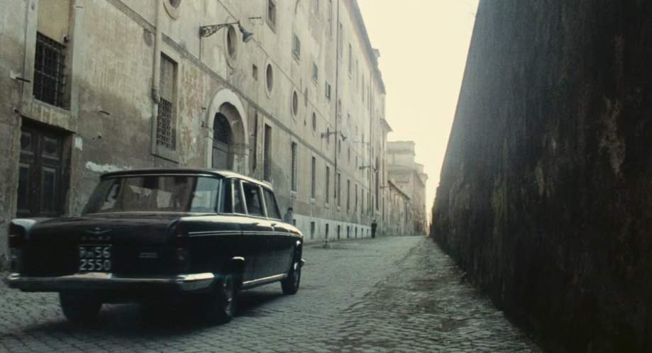Fiat 2300 President