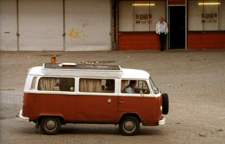 Volkswagen Micro Bus T2