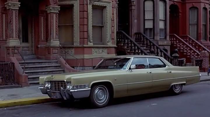 Cadillac Sedan DeVille