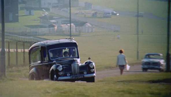 Volvo 121