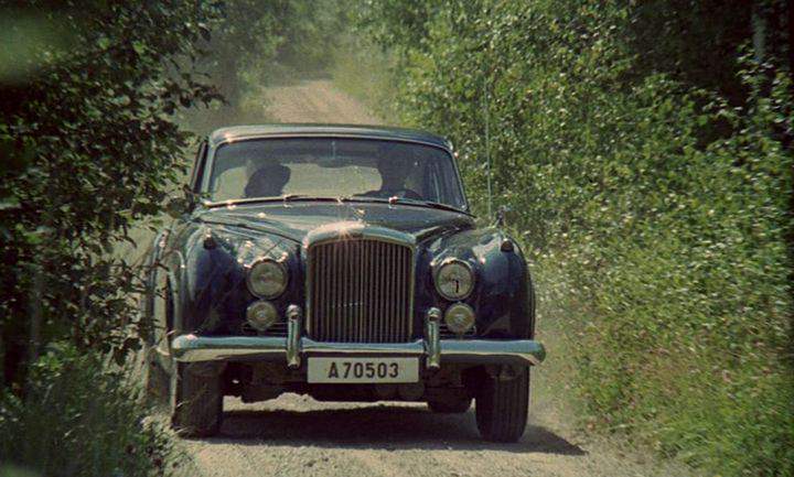 Bentley S2 Continental Flying Spur