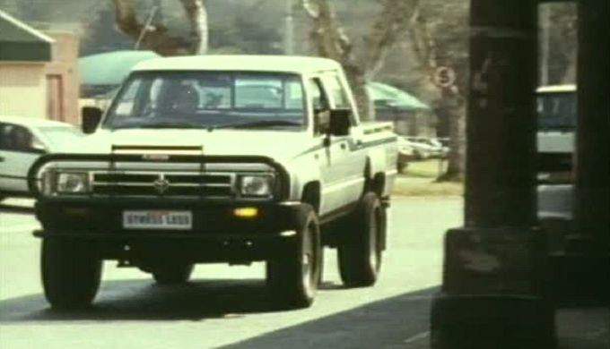 1987 Toyota Hilux in Panic Mechanic