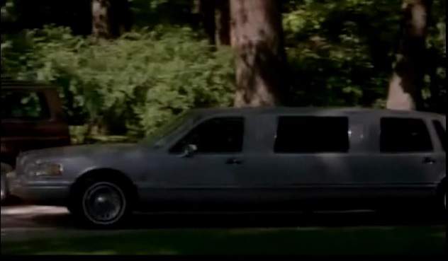 Lincoln Town Car Stretched Limousine