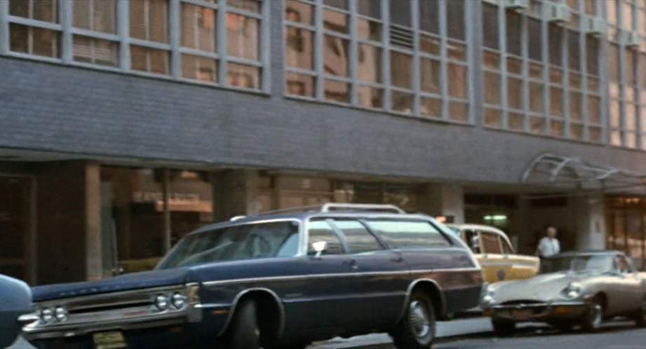 Plymouth Fury Custom Suburban