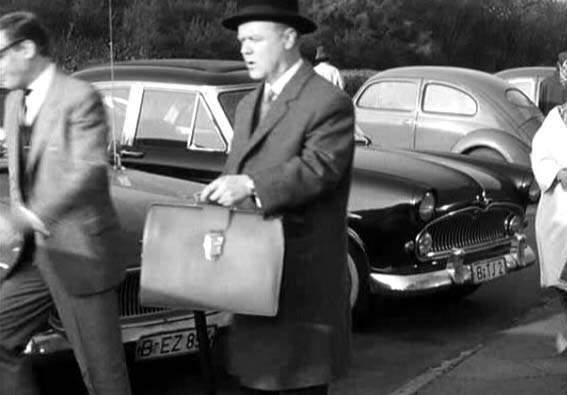 Ford Versailles