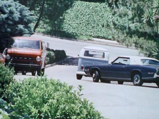Volkswagen Station Wagon T2